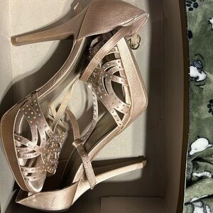 Champaign heels